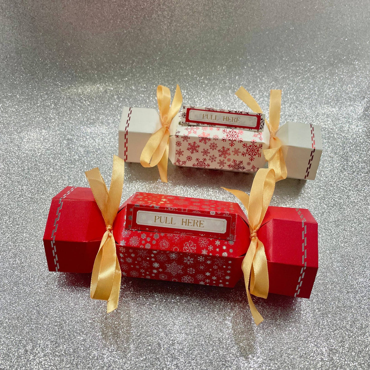 🔥Hot Sale 49% OFF-🎄Christmas Surprise Money Pull Pouch🎁